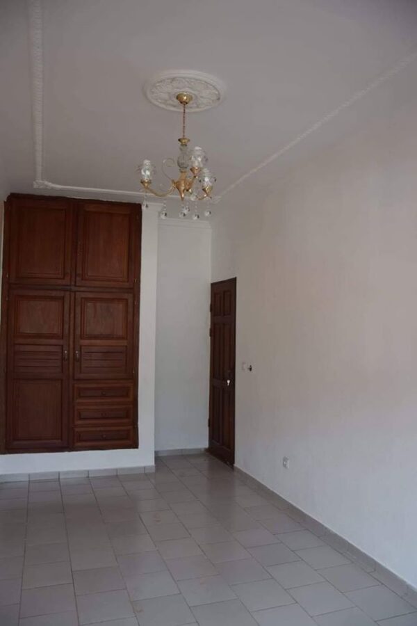 Appartement haut standing à louer au quartier #Nkolbisson – Image 6