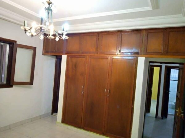 Appartement haut-standing à louer à Yaoundé Omnisports – Image 7