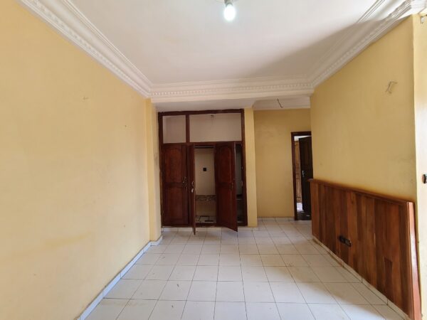 Appartement haut-standing à louer à Yaoundé Omnisports – Image 4