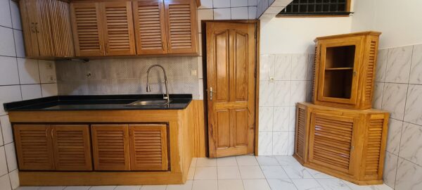 Appartement haut - standing à louer à BASTOS YAOUNDE – Image 7