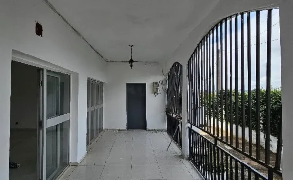 🏡 APPARTEMENT FLAMBANT NEUF À LOUER – ODZA (Rez-de-chaussée)