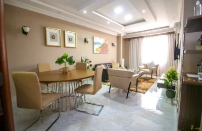Appartement meublé haut standing à louer à  Bastos Yaoundé