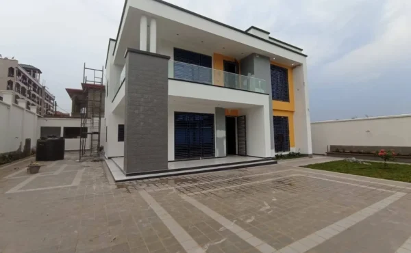 DUPLEX ULTRA MODERNE À LOUER À EMANA YAOUNDE