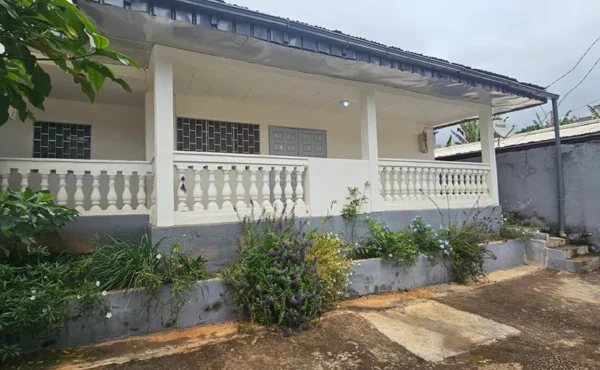 VILLA A VENDRE À BASTOS YAOUNDE