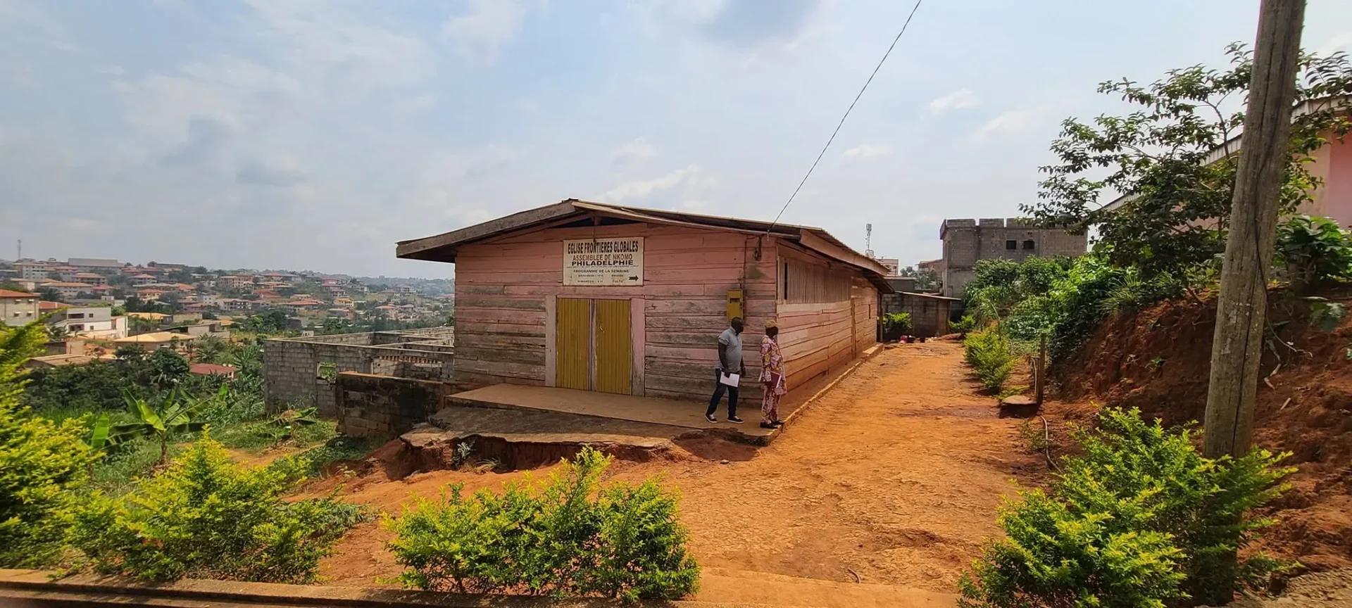 Terrain titré de 842 m² à vendre à NKOMO YAOUNDÉ
