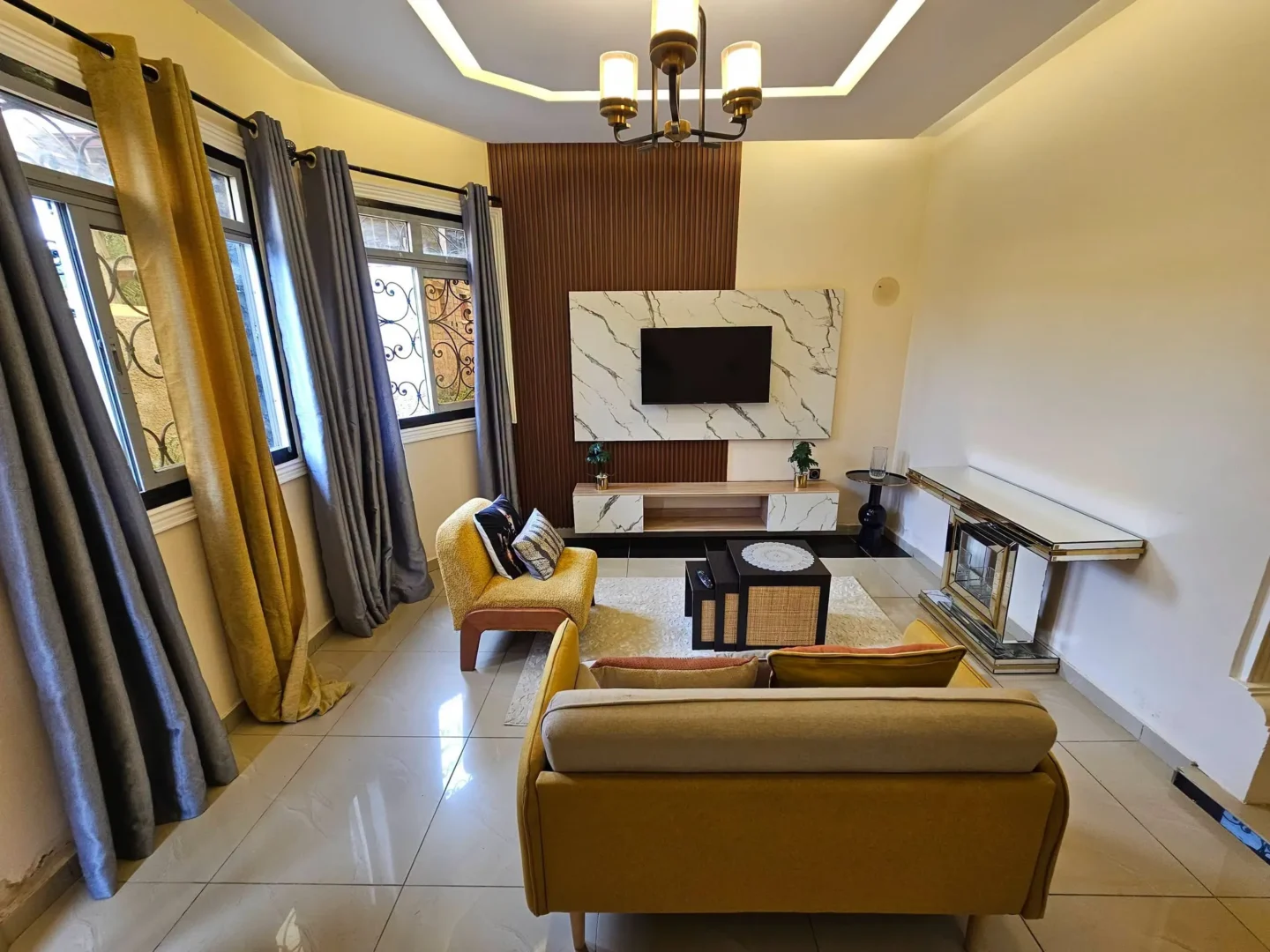 STUDIO MEUBLÉ À LOUER  ODZA TERMINUS YAOUNDÉ