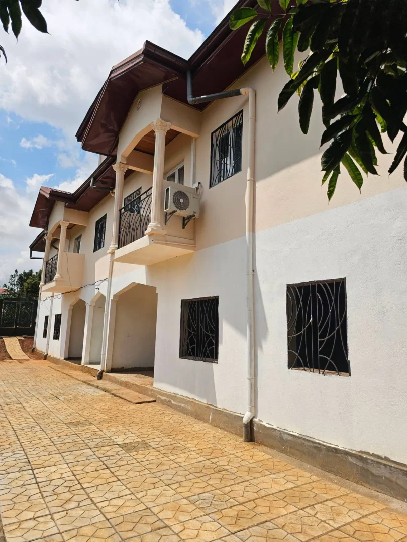APPARTEMENT NEUF DE 2 CHAMBRES À LOUER À ODZA BORNE 10